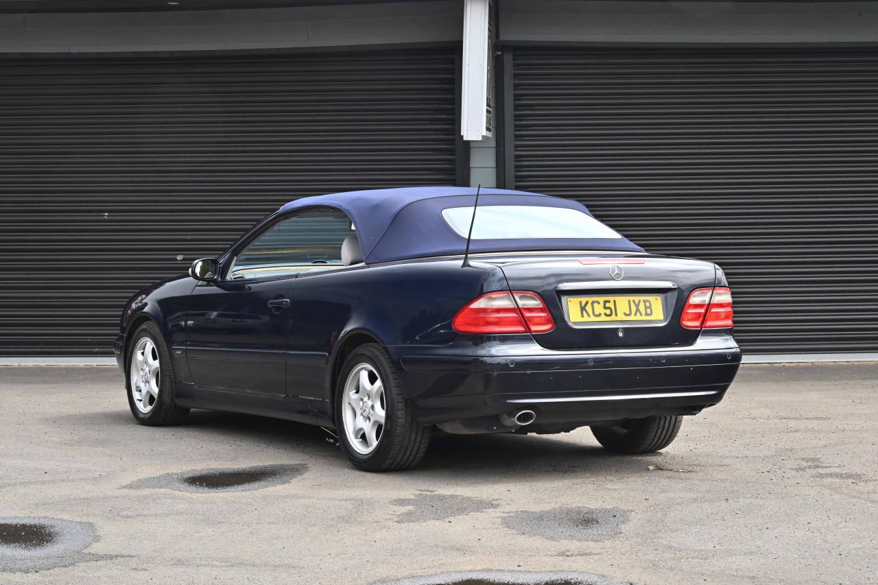 2002 Mercedes - Benz CLK 230 Avantgarde Kompressor