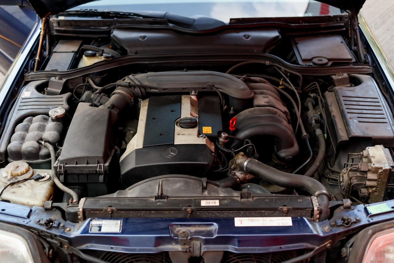 1996 Mercedes - Benz SL320