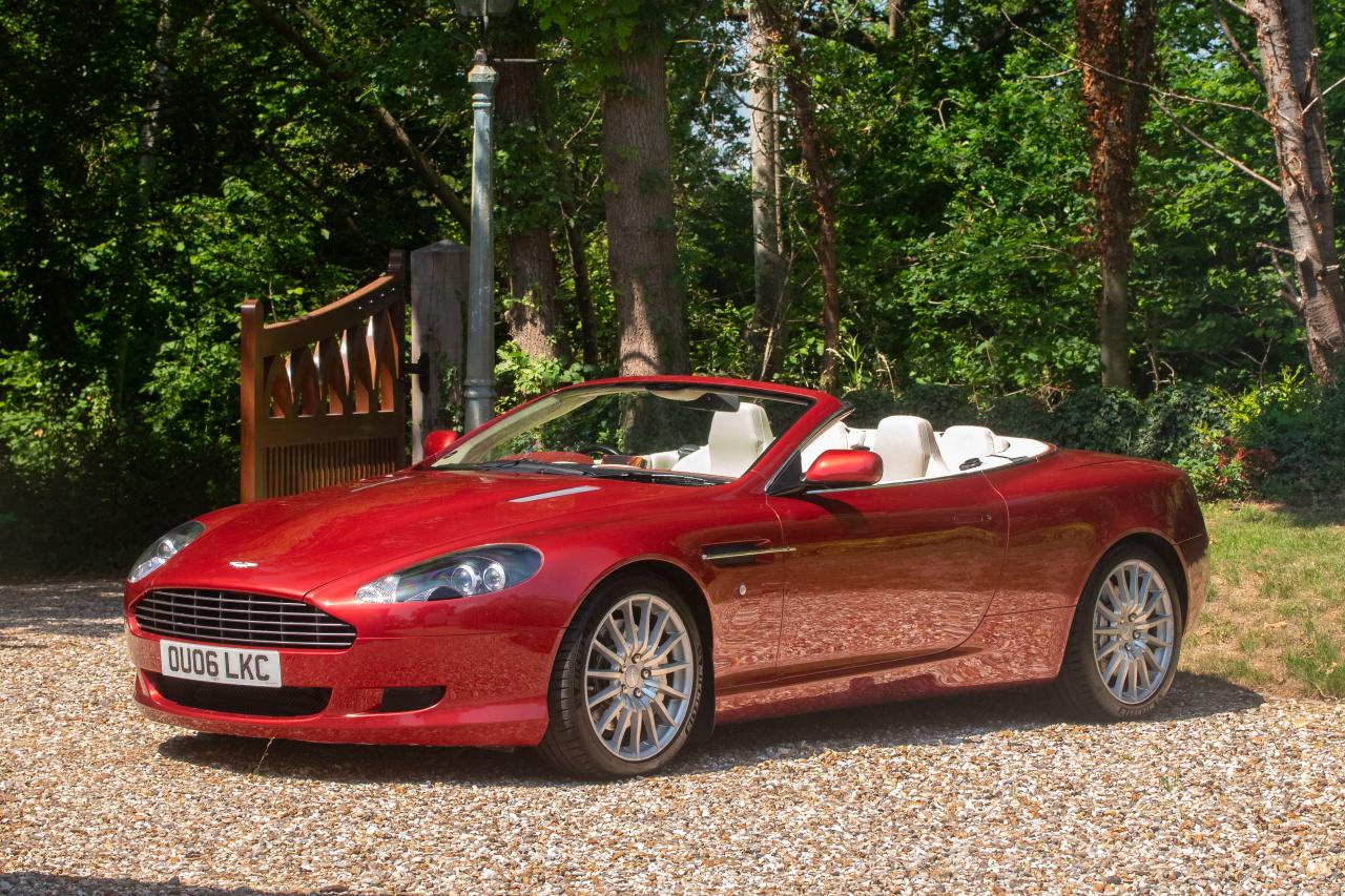 2006 Aston Martin DB9 Volante