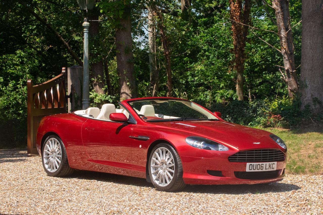 2006 Aston Martin DB9 Volante