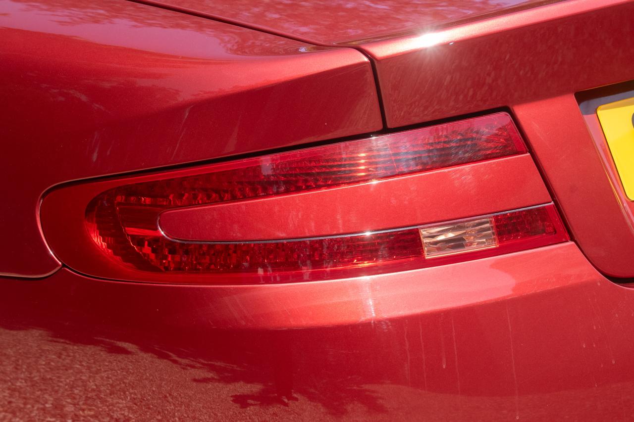 2006 Aston Martin DB9 Volante