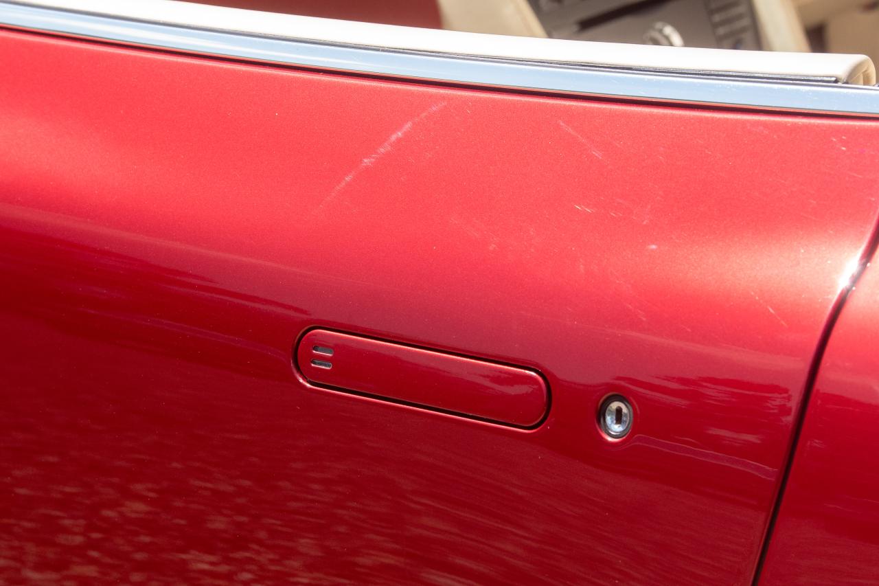 2006 Aston Martin DB9 Volante