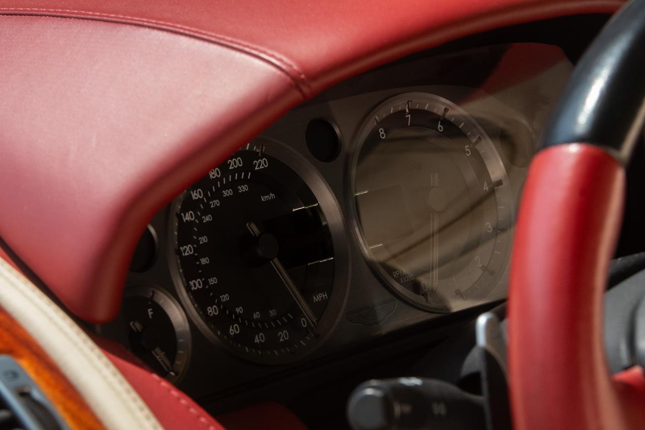 2006 Aston Martin DB9 Volante