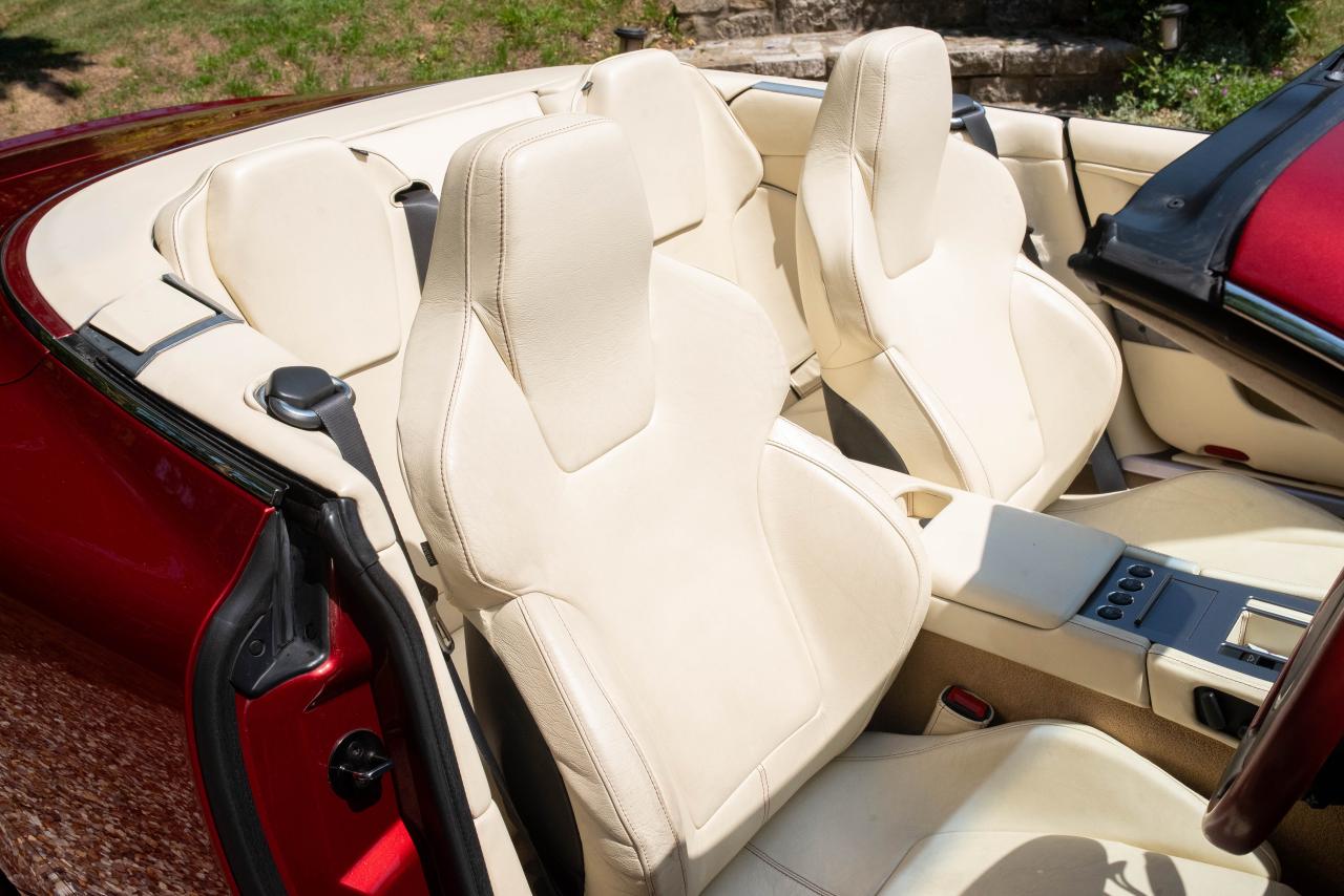 2006 Aston Martin DB9 Volante