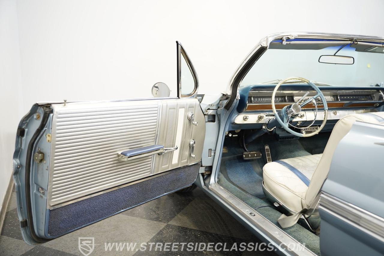 1962 Pontiac Bonneville Convertible