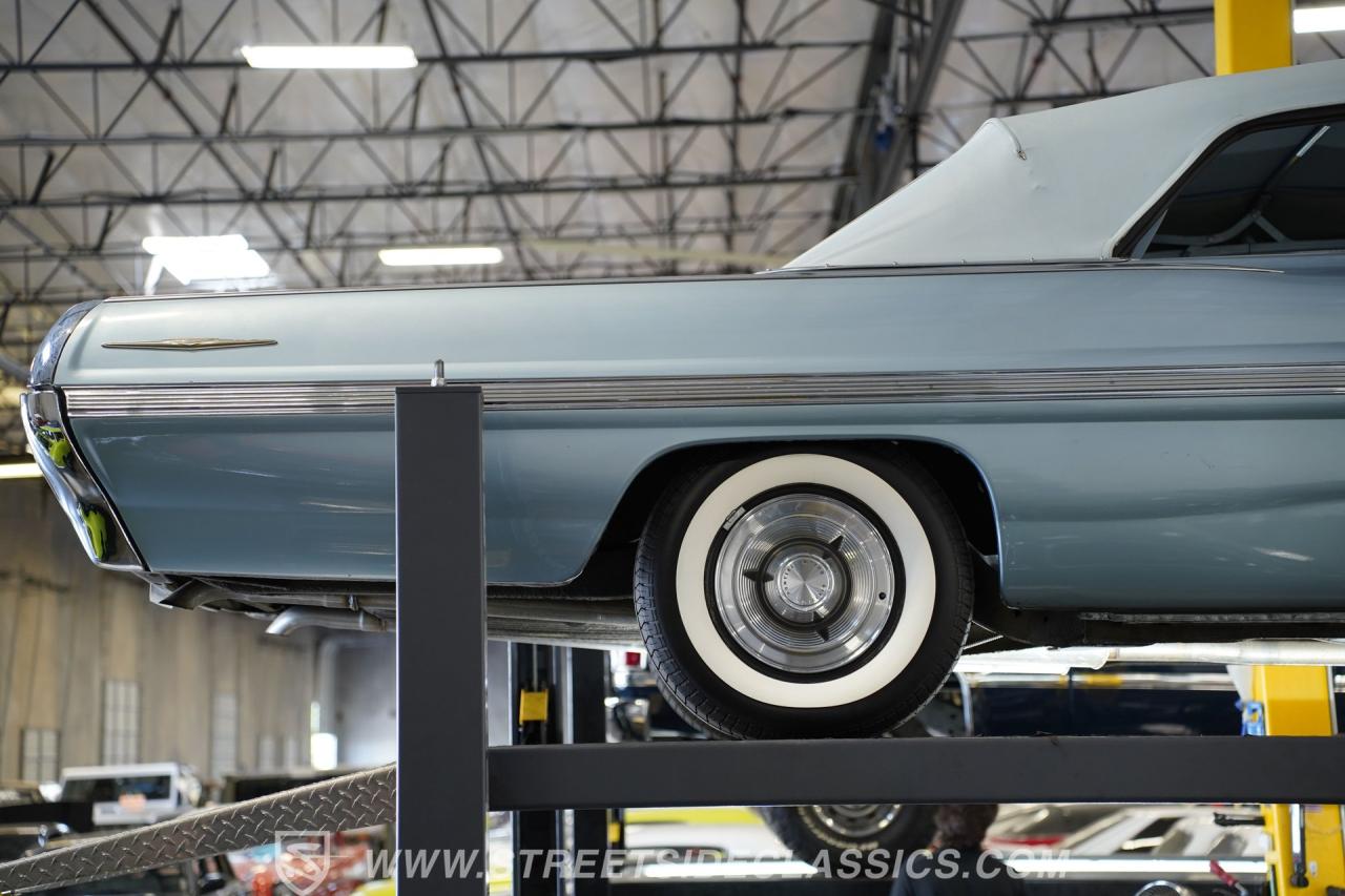 1962 Pontiac Bonneville Convertible