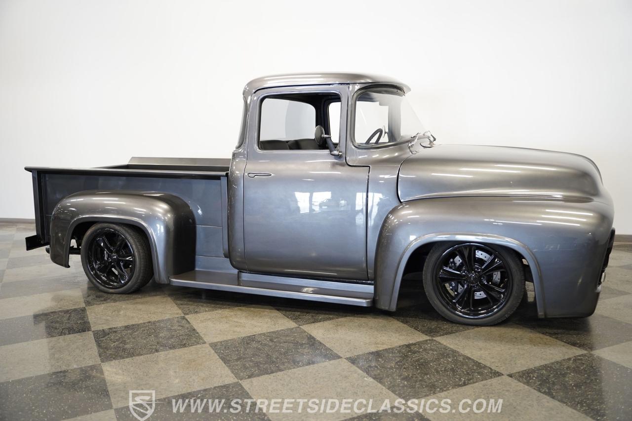 1956 Ford F-100