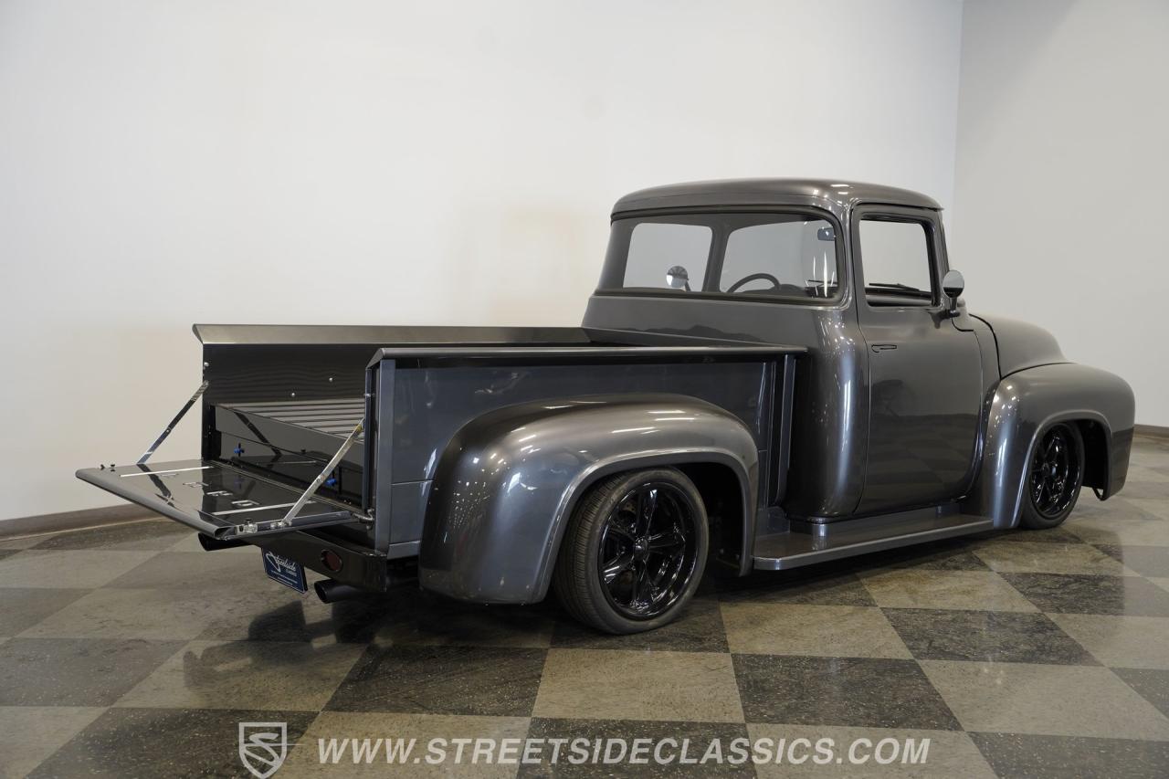 1956 Ford F-100