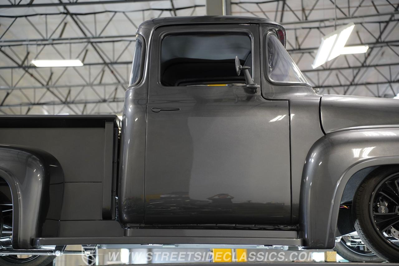 1956 Ford F-100