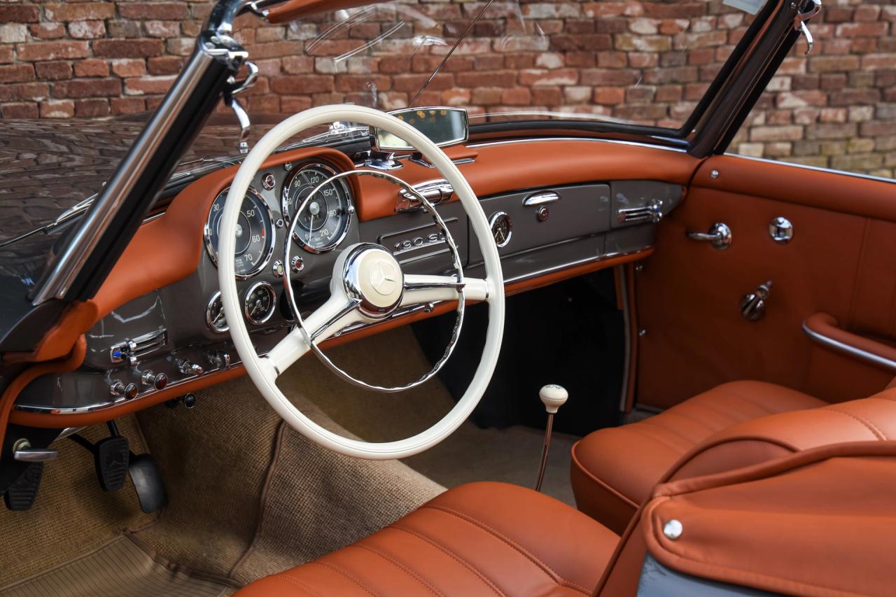 1960 Mercedes - Benz Mercedes Benz 190 SL Roadster &ldquo;Fully restored and matching numbers&rdquo;