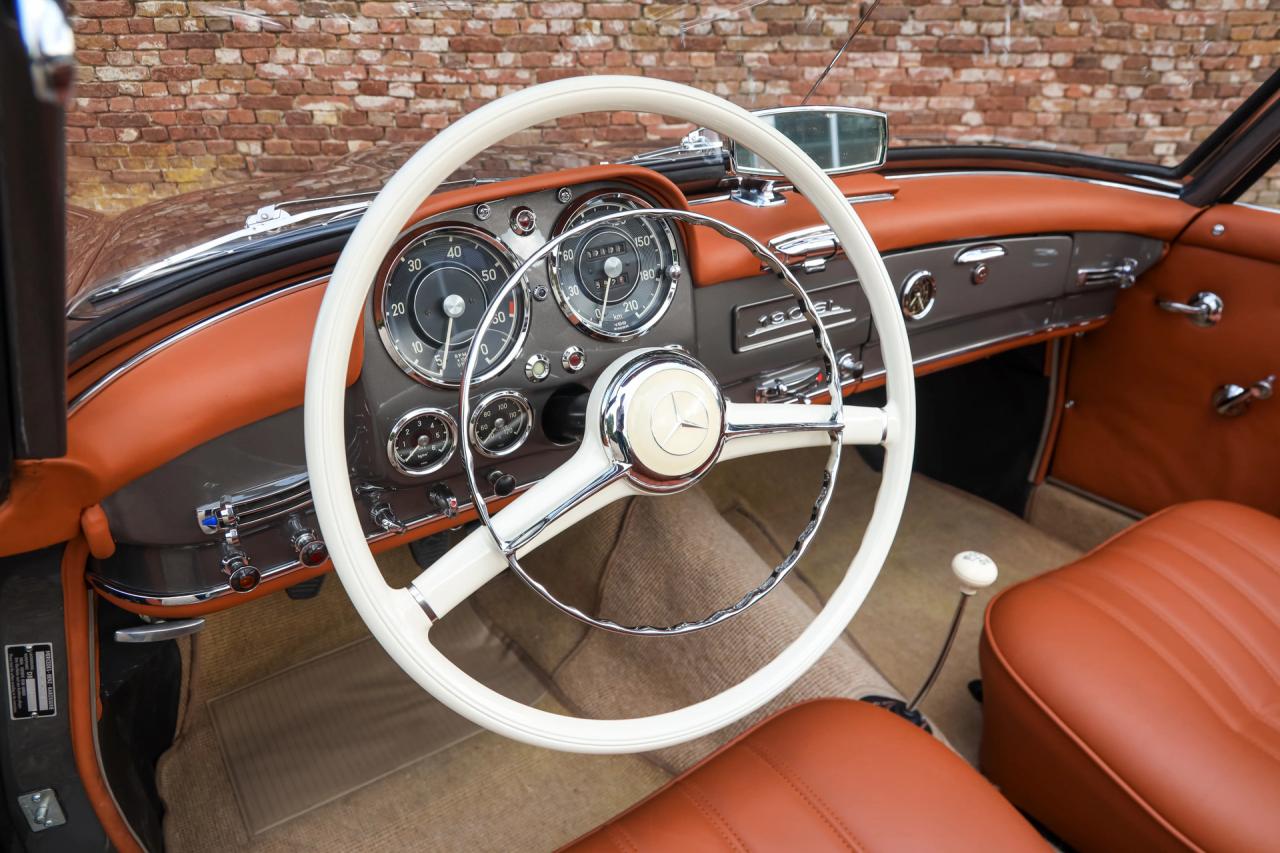 1960 Mercedes - Benz Mercedes Benz 190 SL Roadster &ldquo;Fully restored and matching numbers&rdquo;