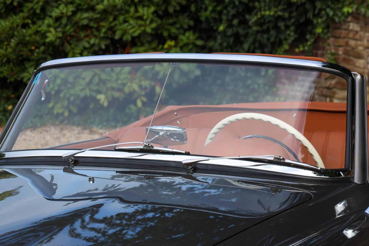 1960 Mercedes - Benz Mercedes Benz 190 SL Roadster &ldquo;Fully restored and matching numbers&rdquo;