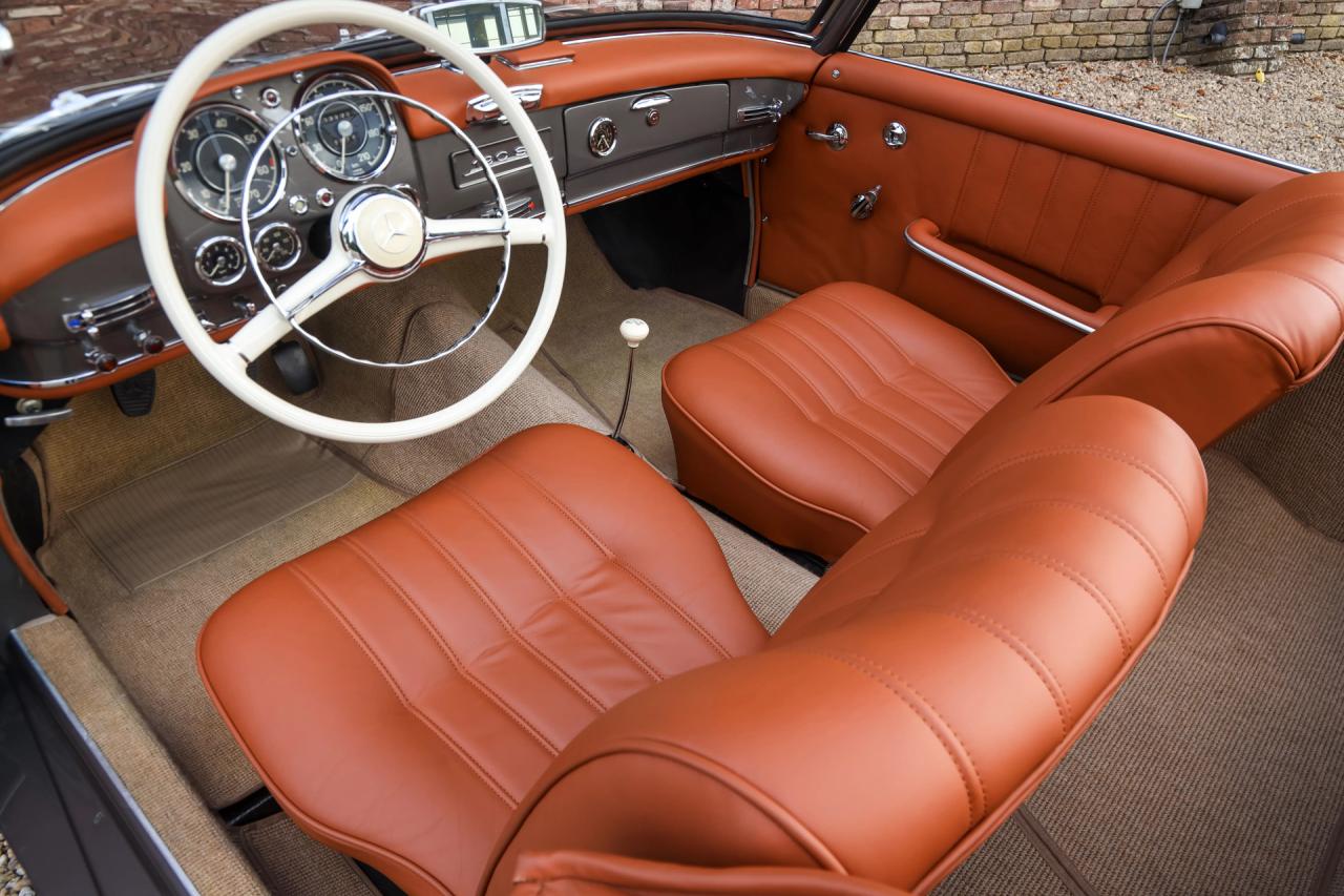 1960 Mercedes - Benz Mercedes Benz 190 SL Roadster &ldquo;Fully restored and matching numbers&rdquo;