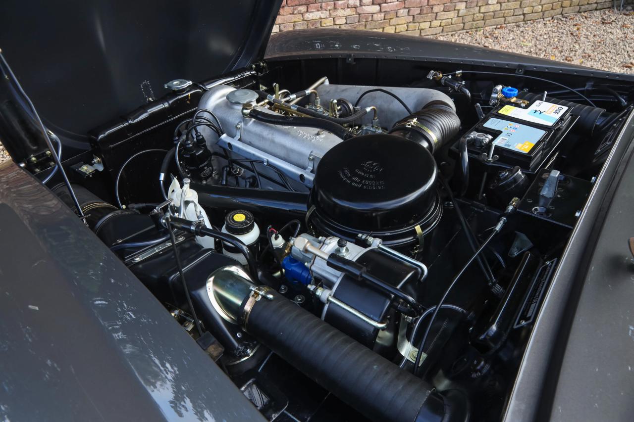 1960 Mercedes - Benz Mercedes Benz 190 SL Roadster &ldquo;Fully restored and matching numbers&rdquo;