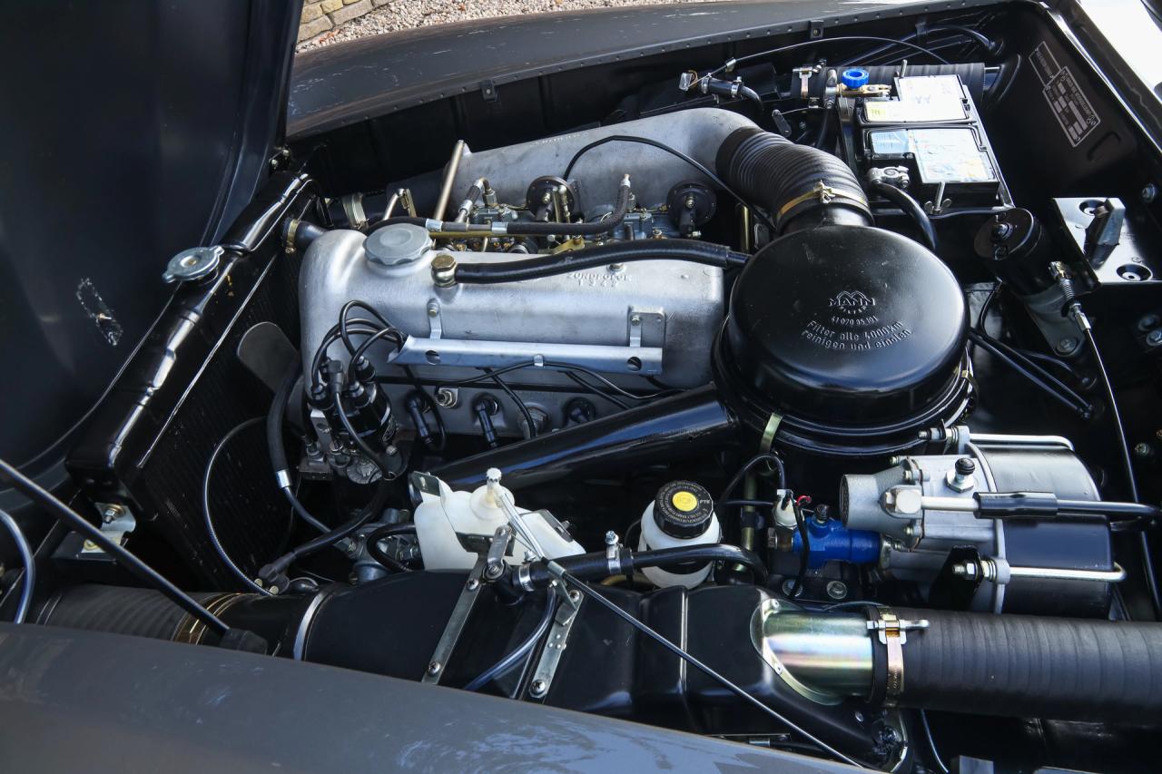 1960 Mercedes - Benz Mercedes Benz 190 SL Roadster &ldquo;Fully restored and matching numbers&rdquo;