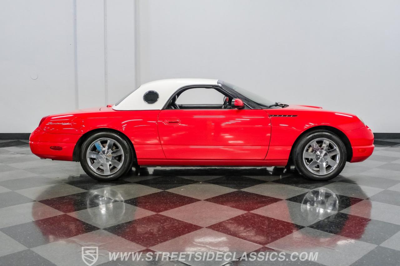 2002 Ford Thunderbird