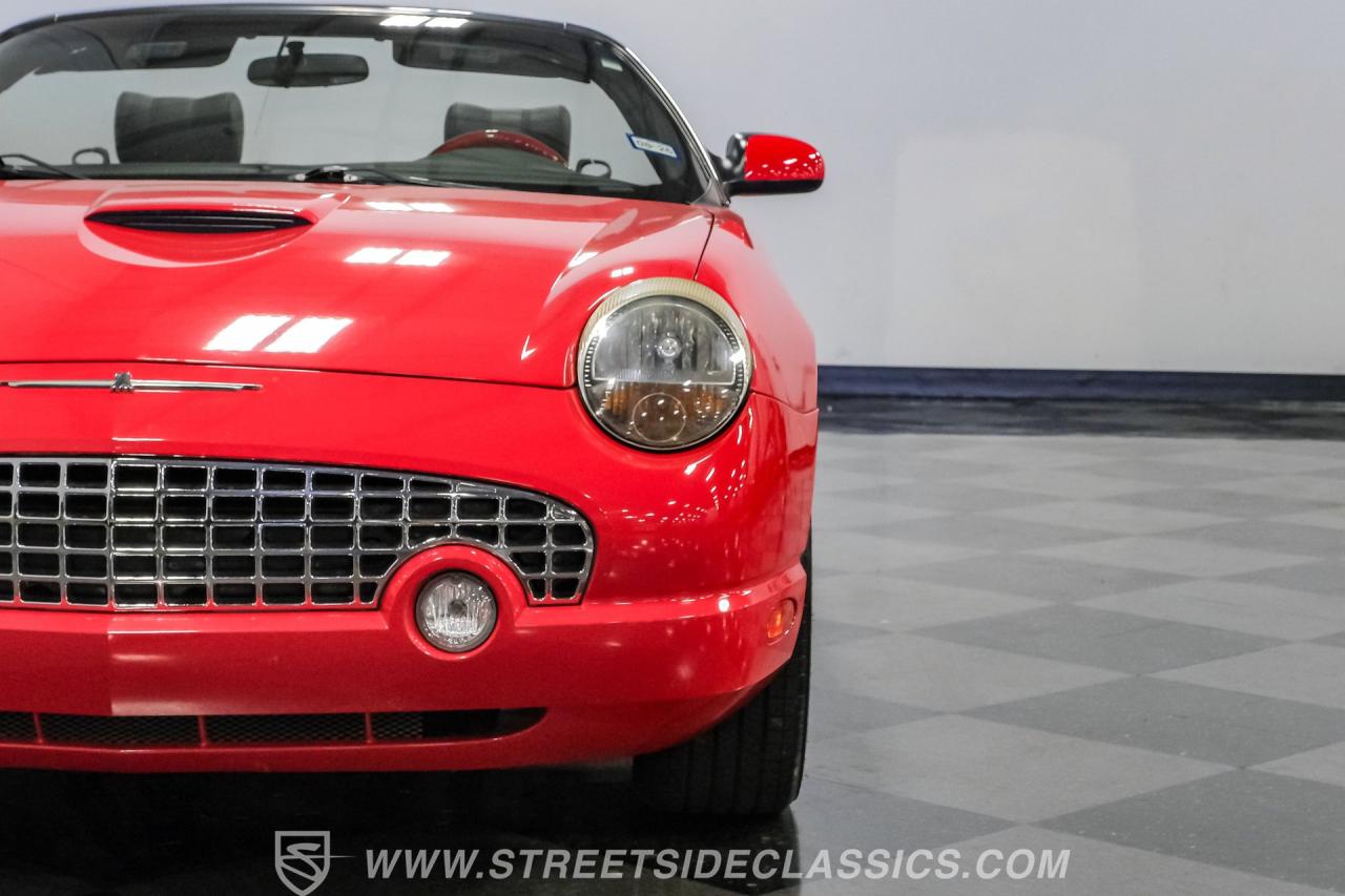 2002 Ford Thunderbird