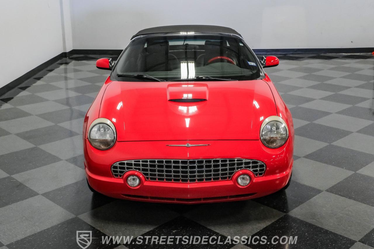 2002 Ford Thunderbird
