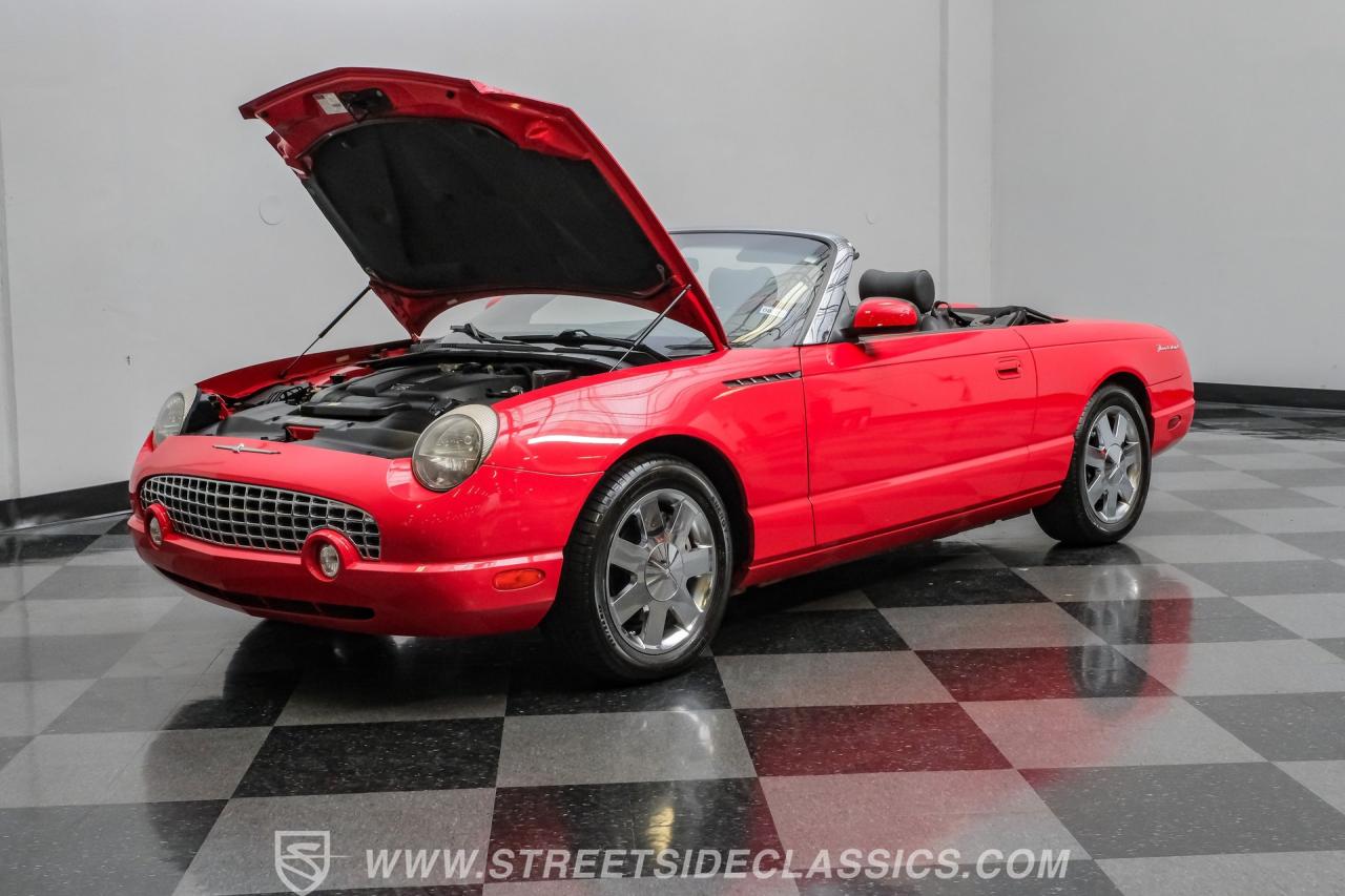 2002 Ford Thunderbird