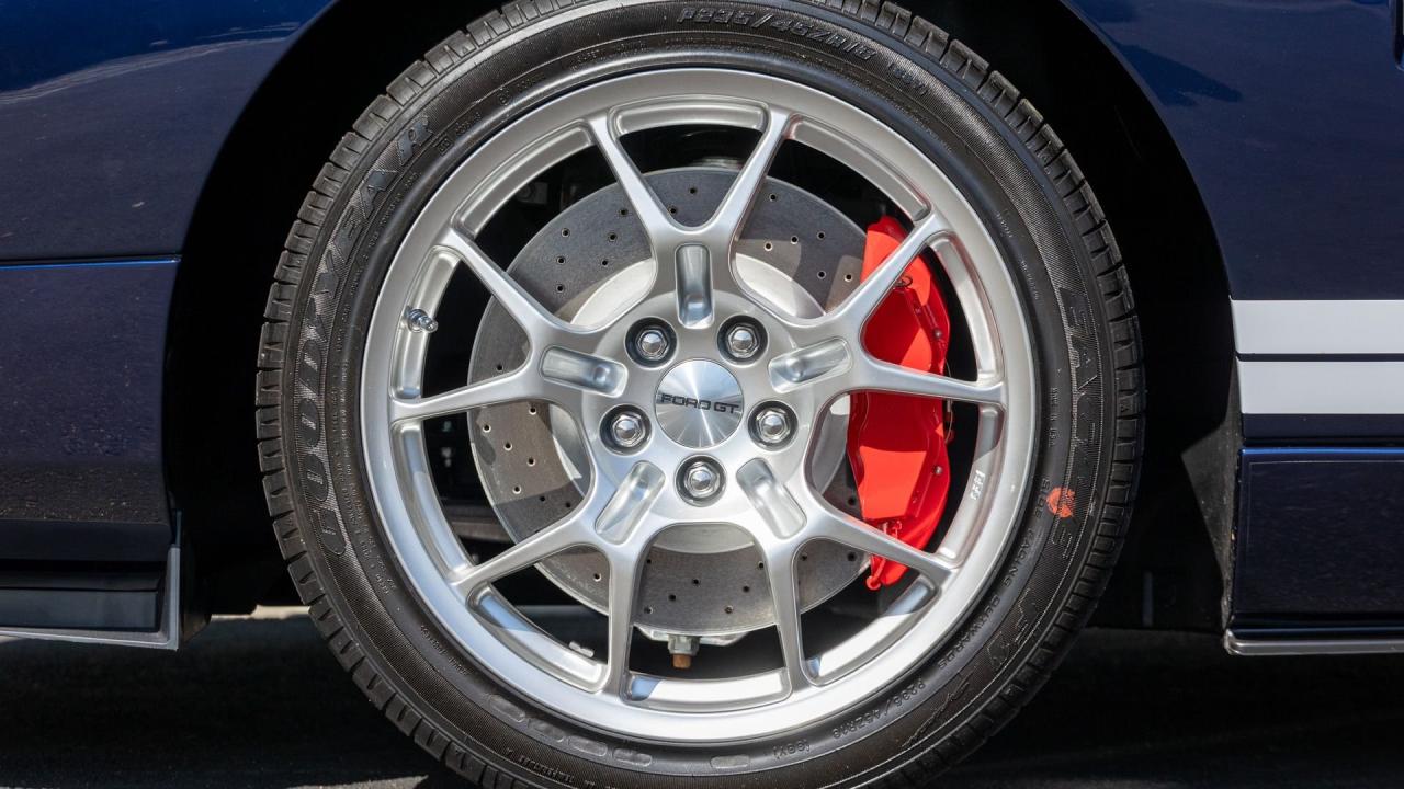 2006 Ford GT