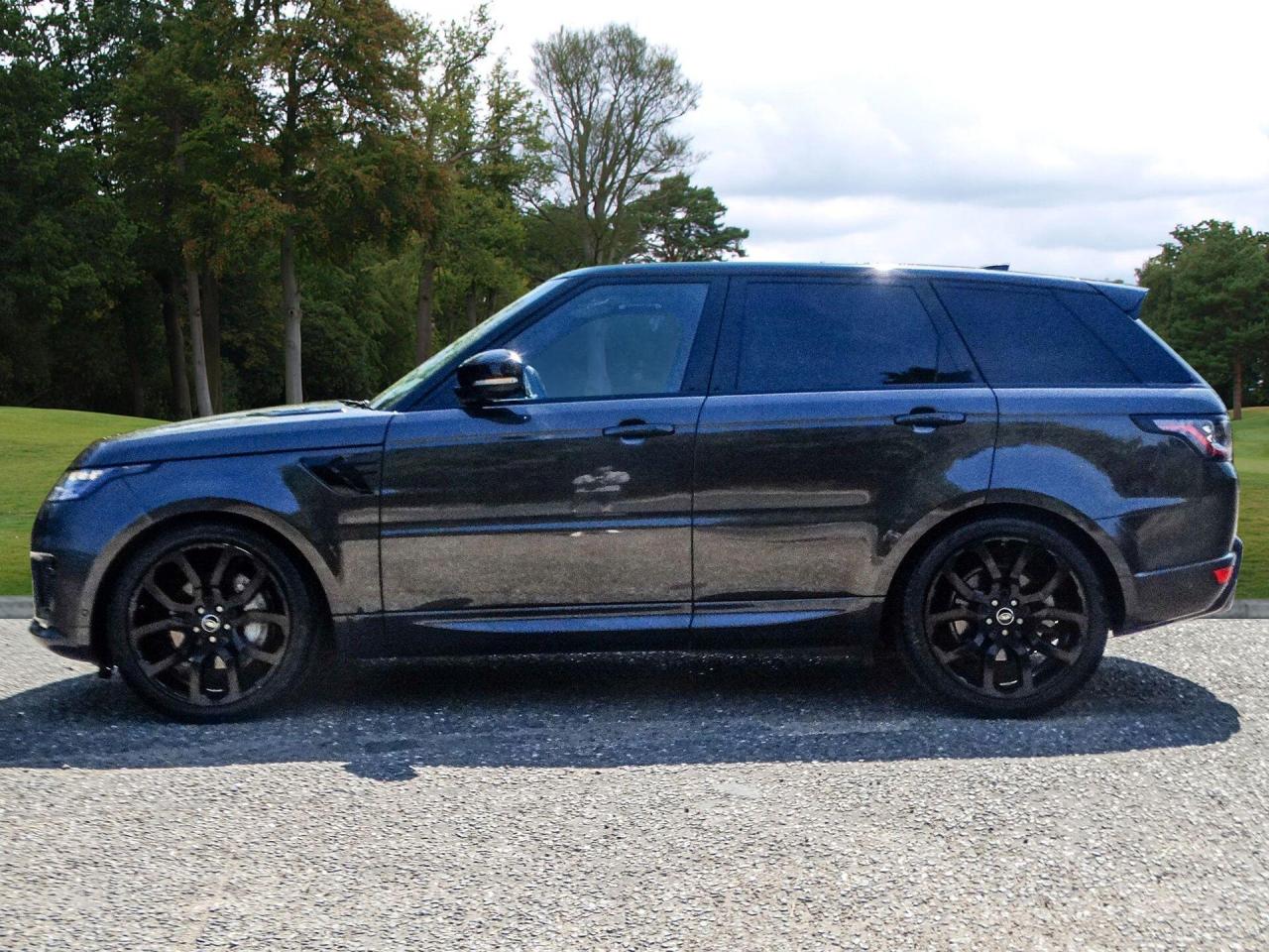 2021 Land Rover 3.0 D300 MHEV Autobiography Dynamic Auto 4WD Euro 6 (s/s) 5dr
