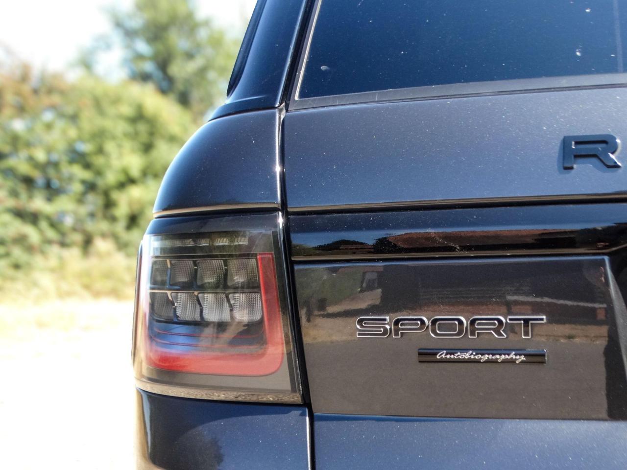 2021 Land Rover 3.0 D300 MHEV Autobiography Dynamic Auto 4WD Euro 6 (s/s) 5dr