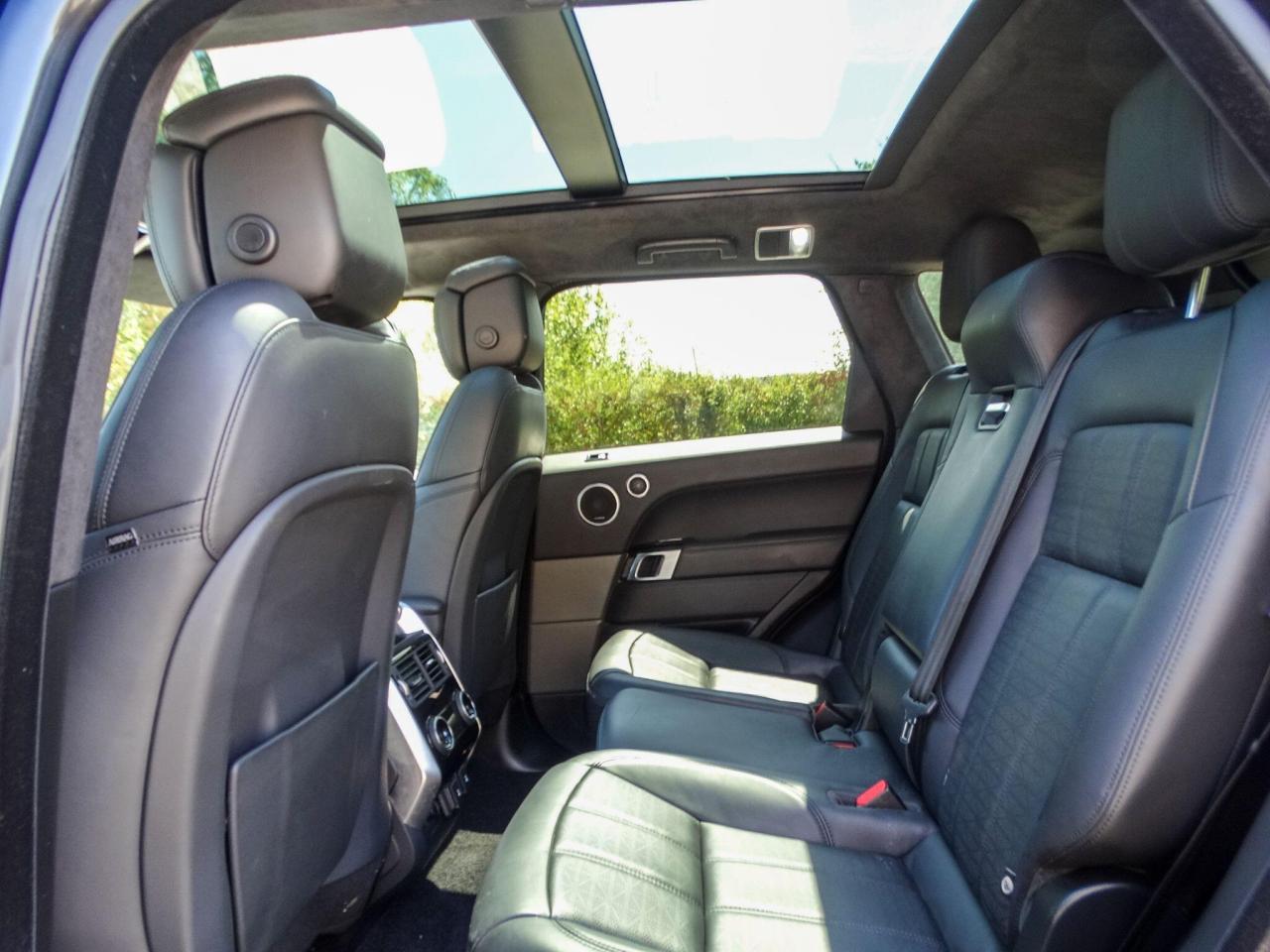 2021 Land Rover 3.0 D300 MHEV Autobiography Dynamic Auto 4WD Euro 6 (s/s) 5dr