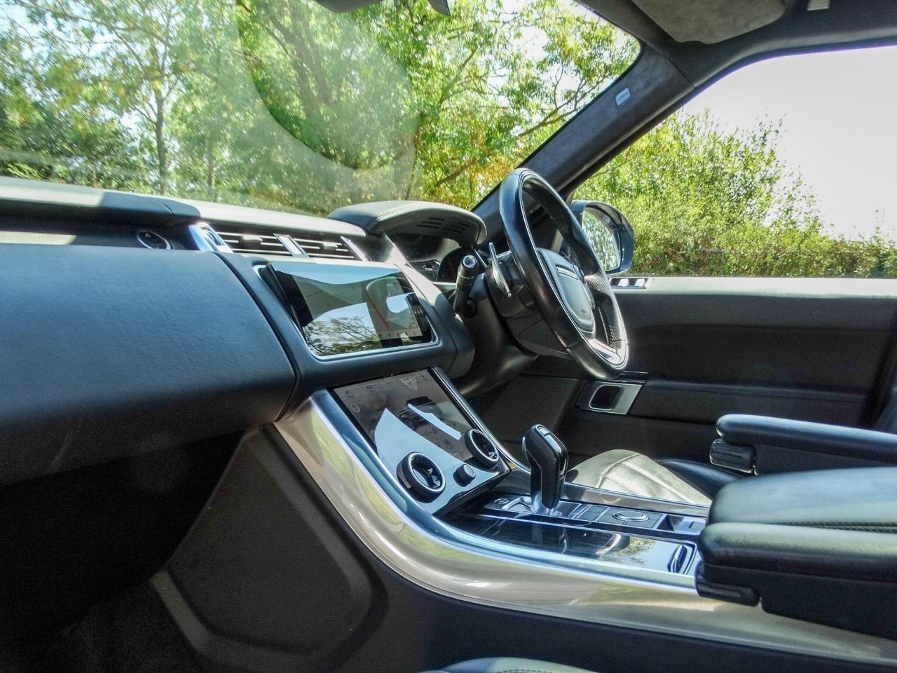 2021 Land Rover 3.0 D300 MHEV Autobiography Dynamic Auto 4WD Euro 6 (s/s) 5dr