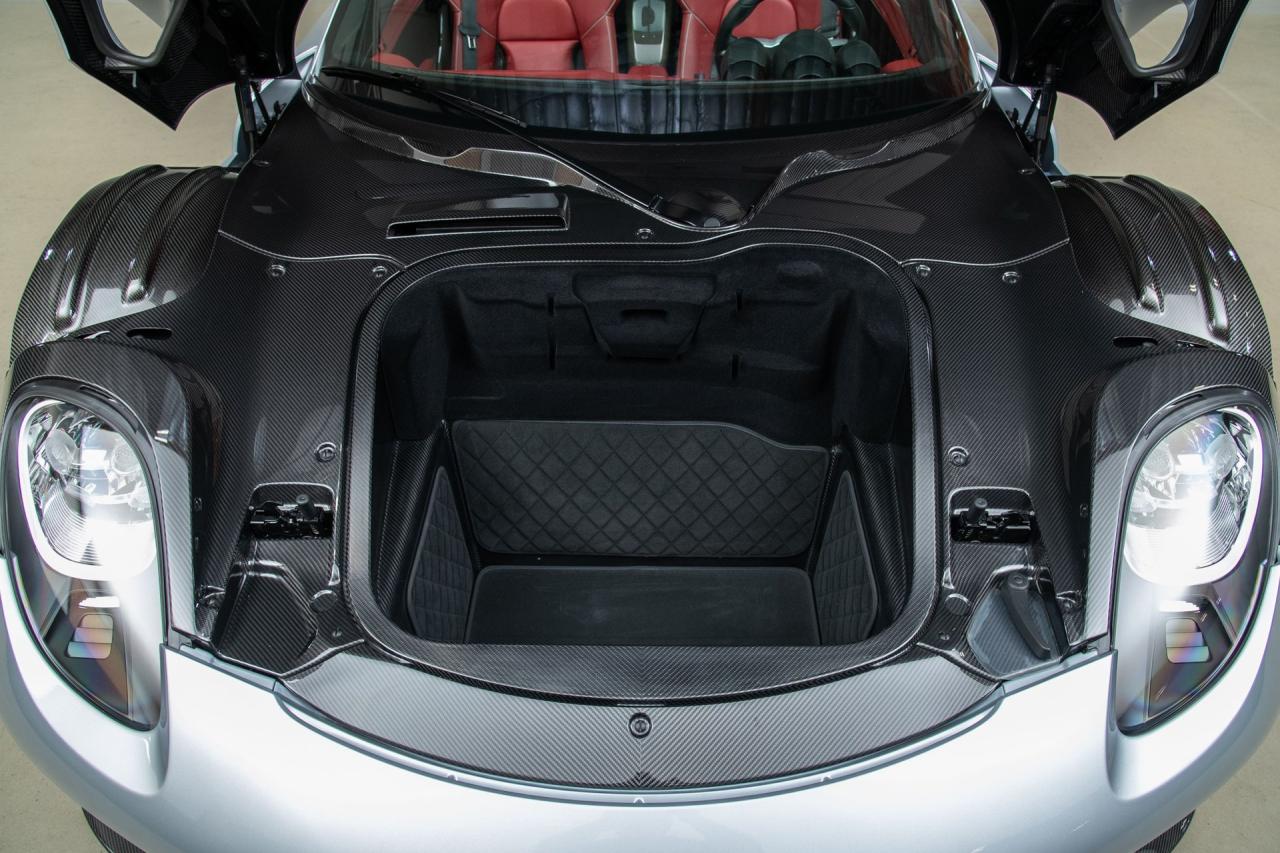 2015 Porsche 918 Spyder