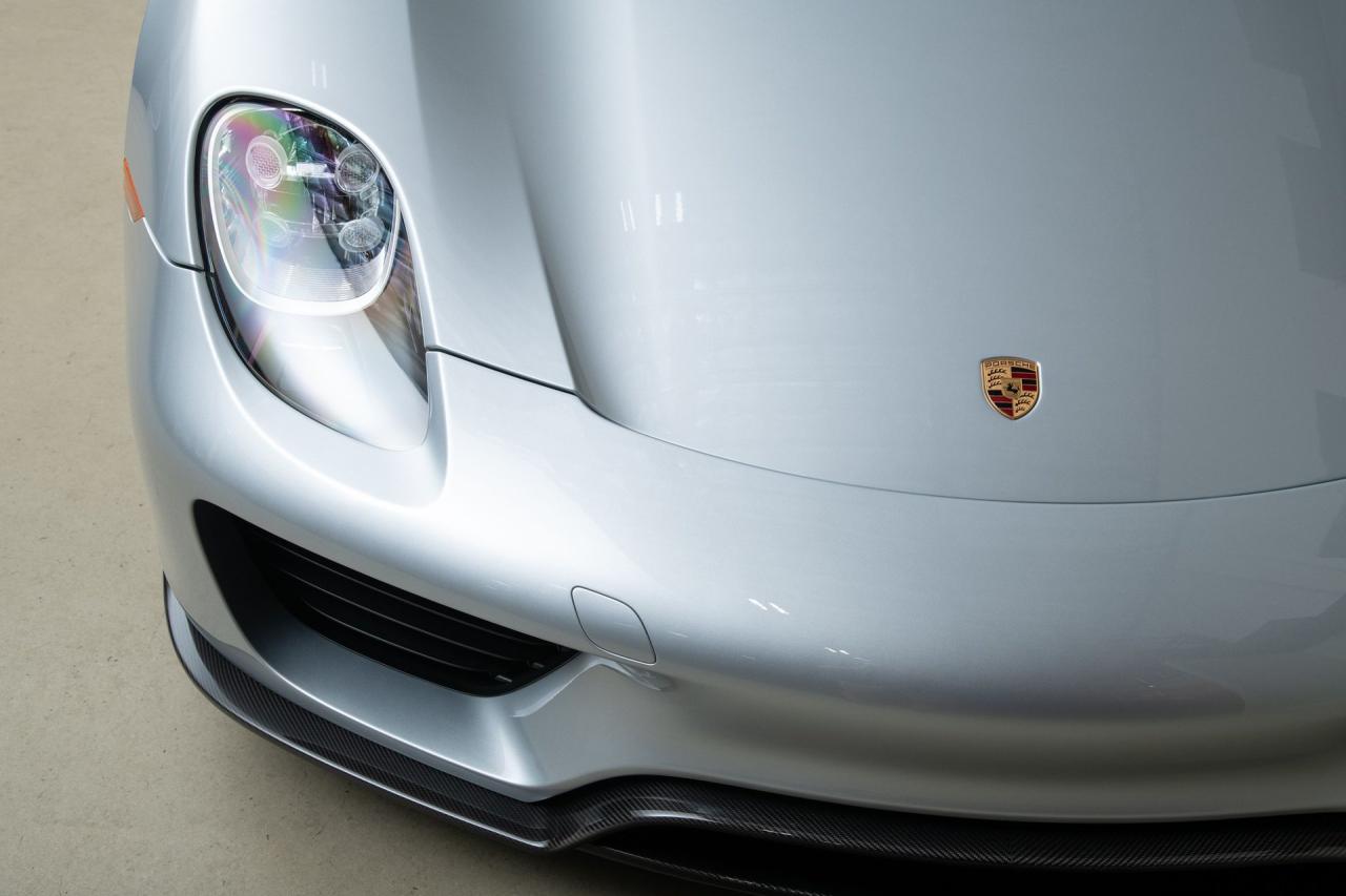 2015 Porsche 918 Spyder
