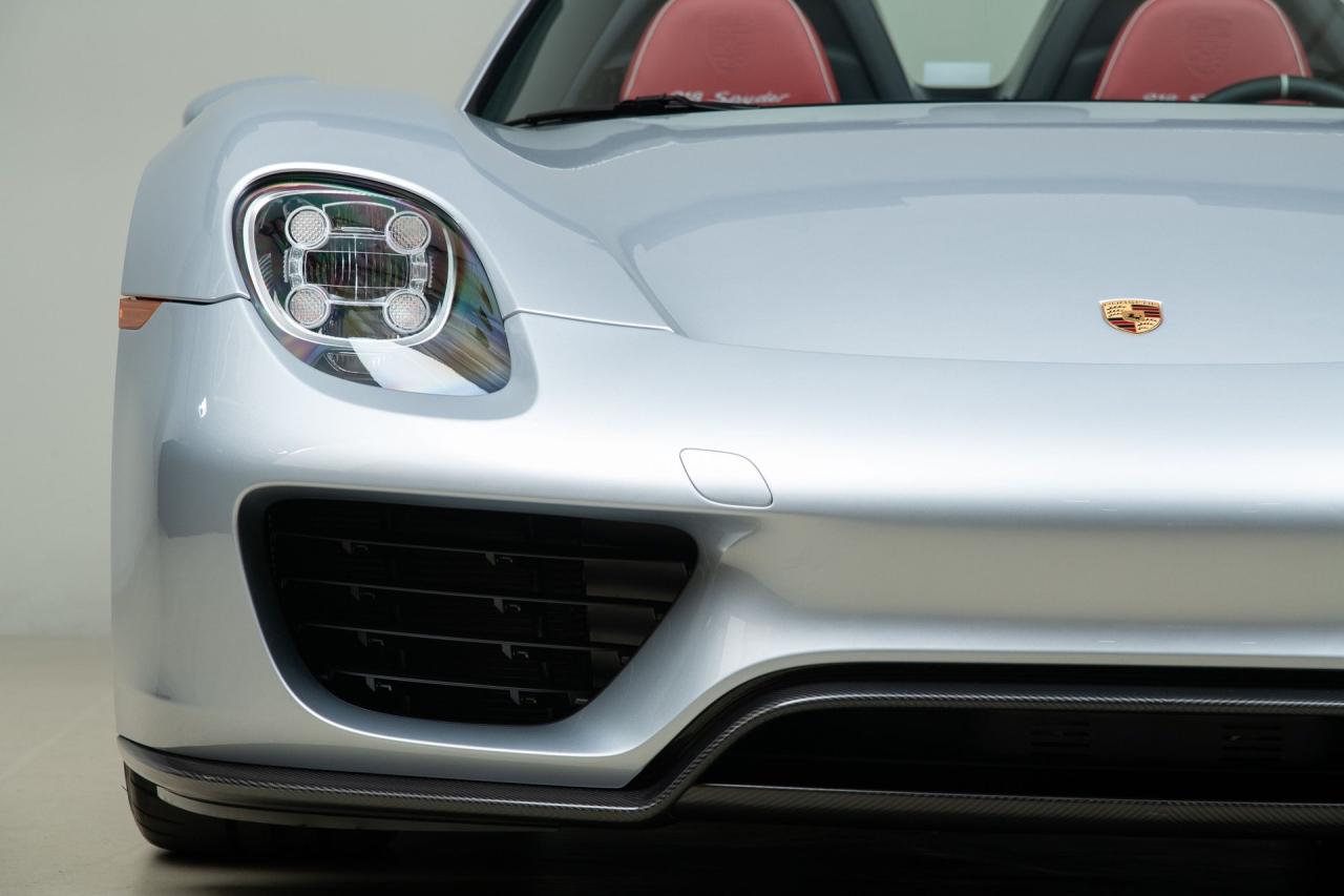 2015 Porsche 918 Spyder