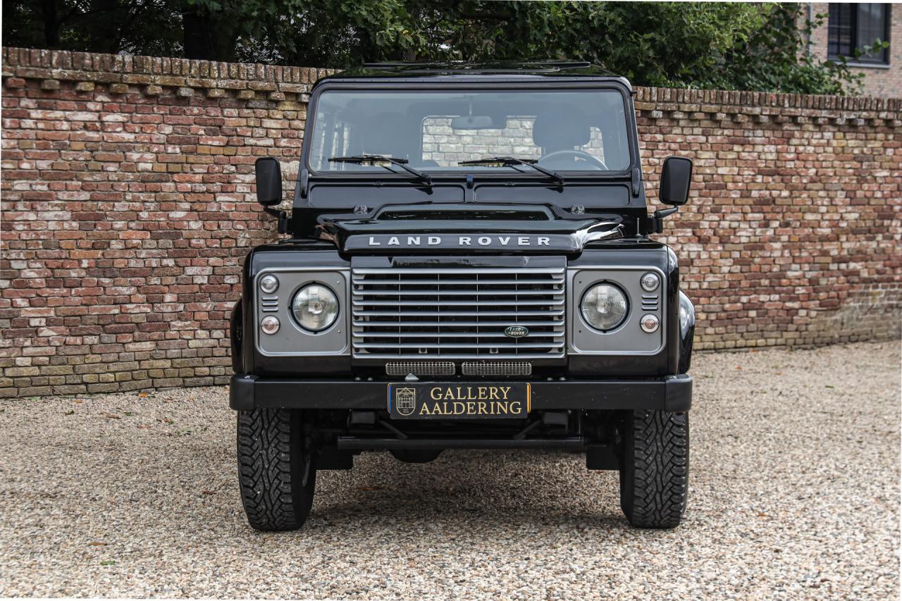 2013 Land Rover Defender 90 Station Wagon &ldquo;1st owner and 131.000 kms&rdquo;
