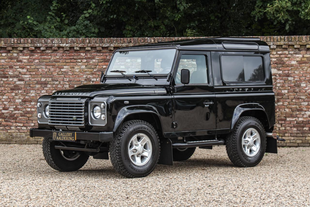 2013 Land Rover Defender 90 Station Wagon &ldquo;1st owner and 131.000 kms&rdquo;