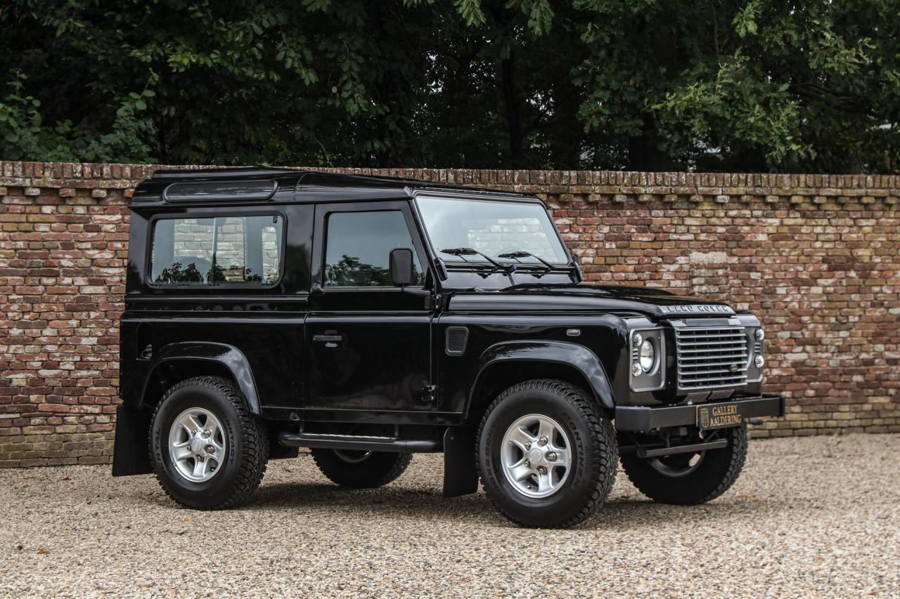 2013 Land Rover Defender 90 Station Wagon &ldquo;1st owner and 131.000 kms&rdquo;