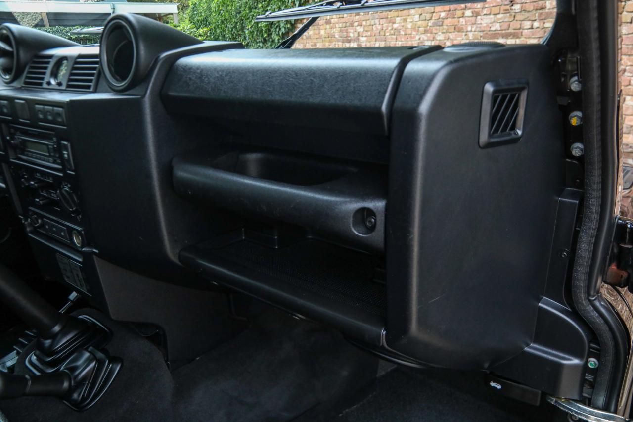 2013 Land Rover Defender 90 Station Wagon &ldquo;1st owner and 131.000 kms&rdquo;