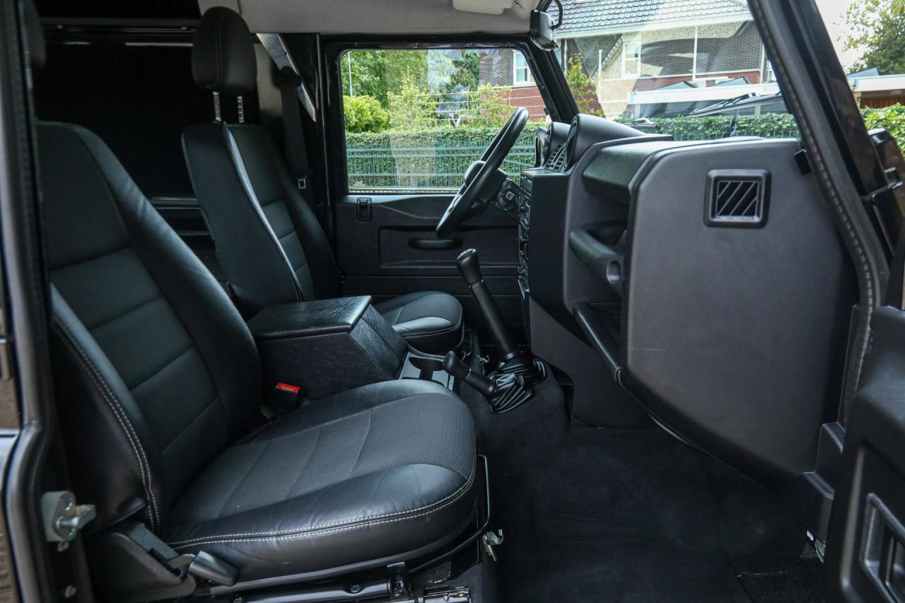 2013 Land Rover Defender 90 Station Wagon &ldquo;1st owner and 131.000 kms&rdquo;