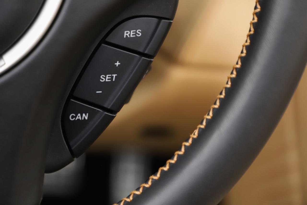 2013 Aston Martin VANTAGE S