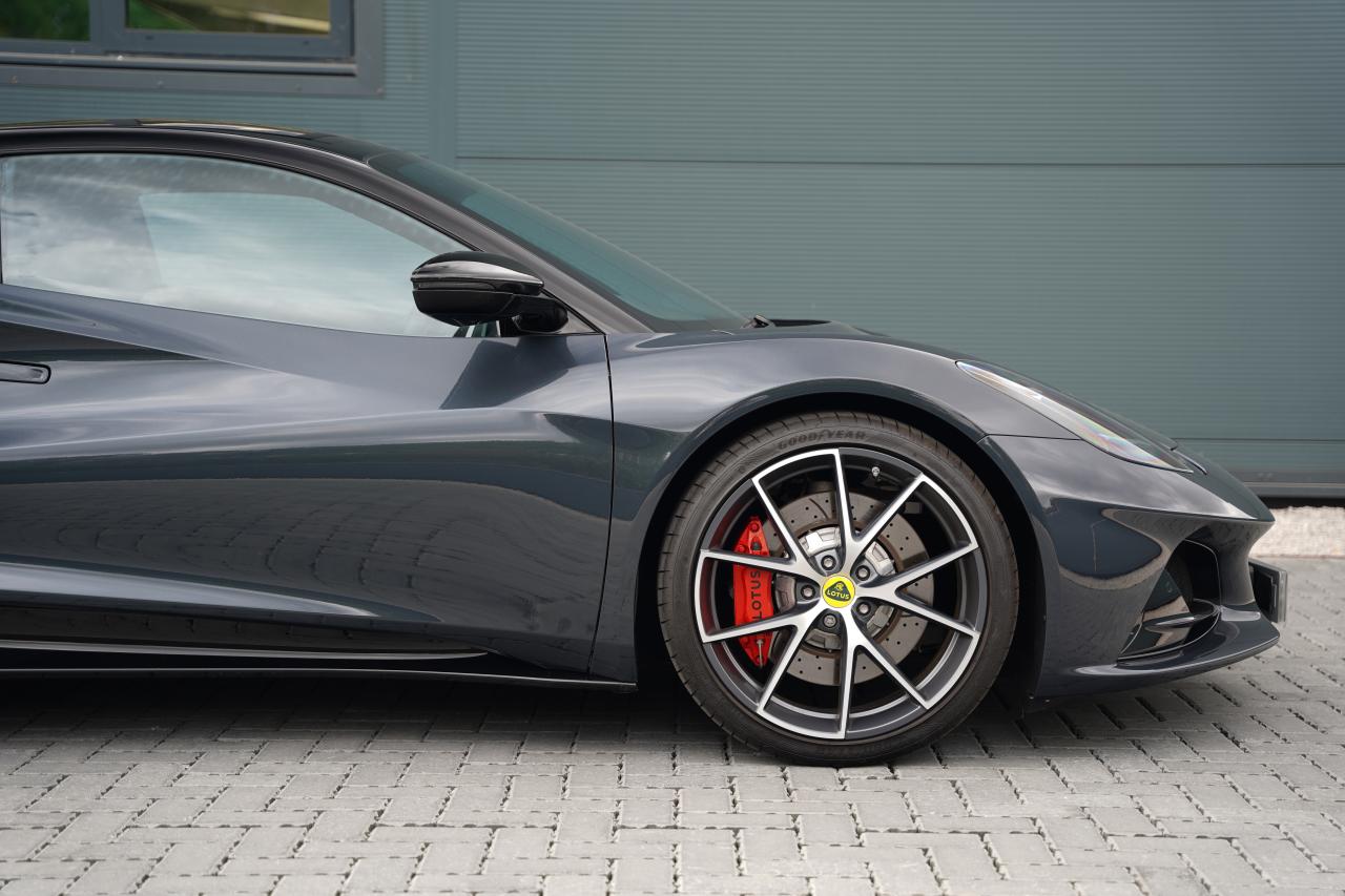 2023 Lotus Emira