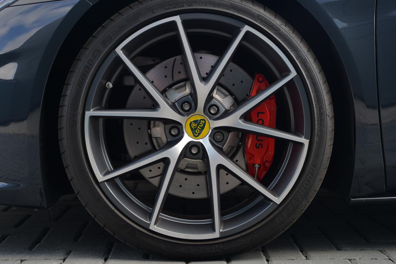 2023 Lotus Emira