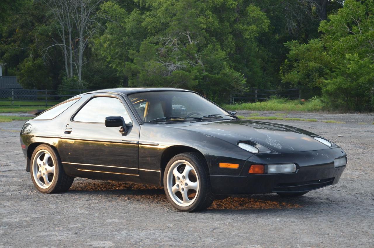 1987 Porsche 928 S4
