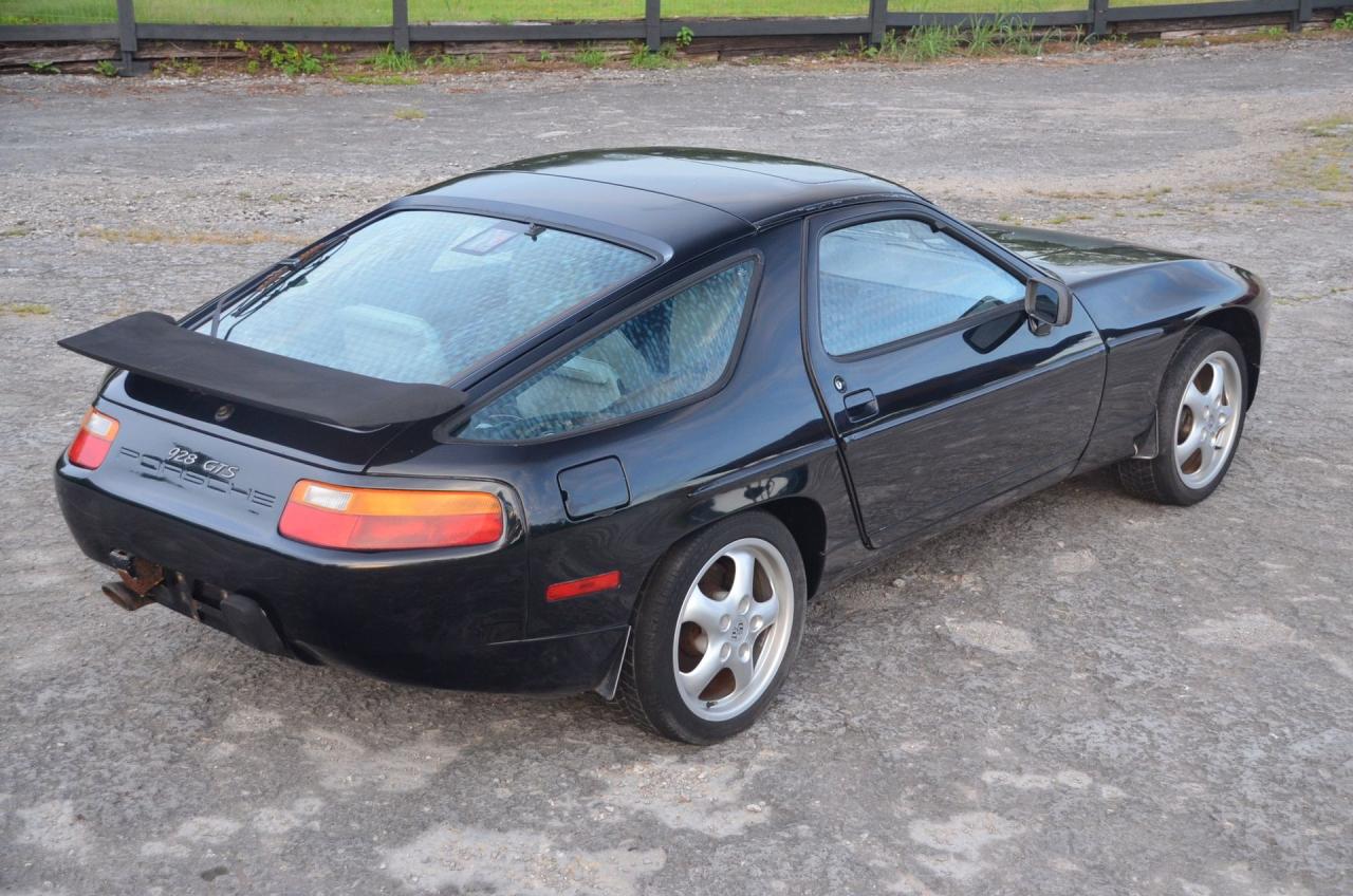1987 Porsche 928 S4