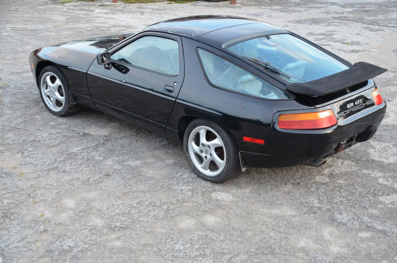 1987 Porsche 928 S4