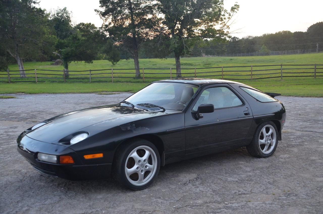 1987 Porsche 928 S4
