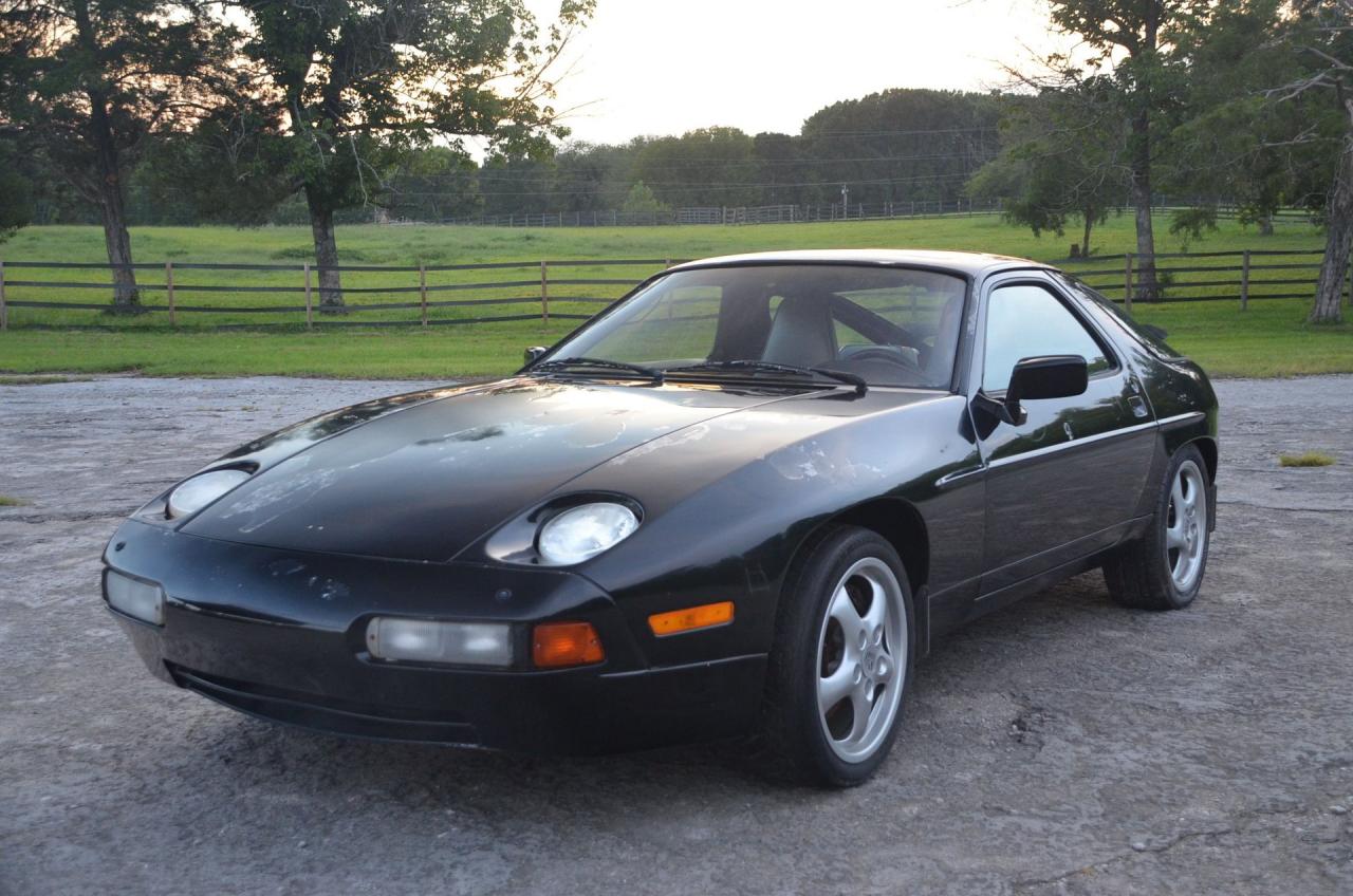 1987 Porsche 928 S4