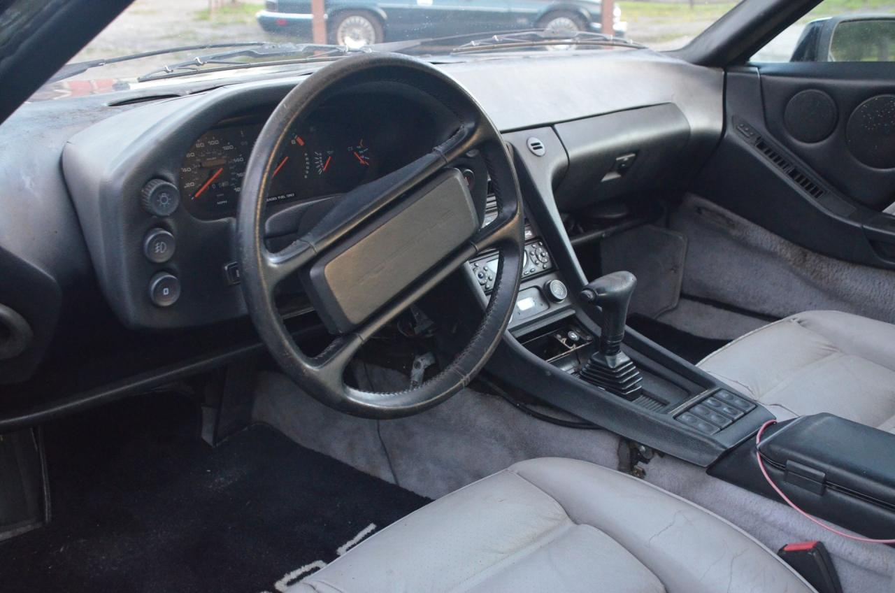 1987 Porsche 928 S4