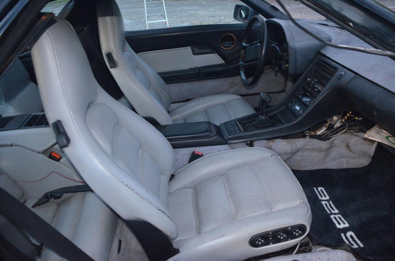 1987 Porsche 928 S4
