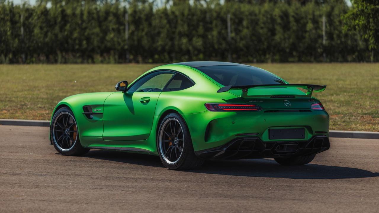 2022 Mercedes-AMG GT R