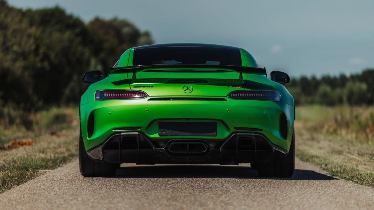 2022 Mercedes-AMG GT R
