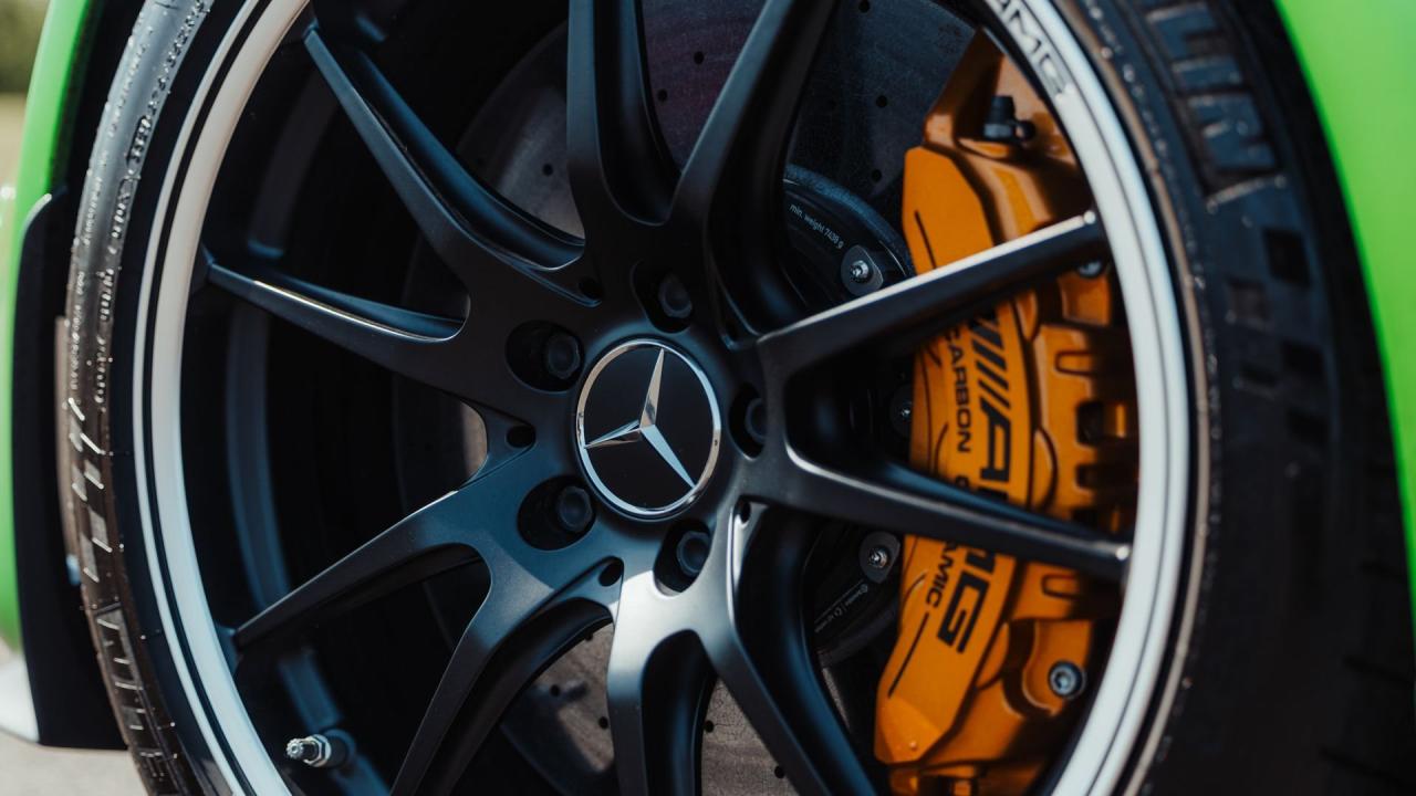 2022 Mercedes-AMG GT R