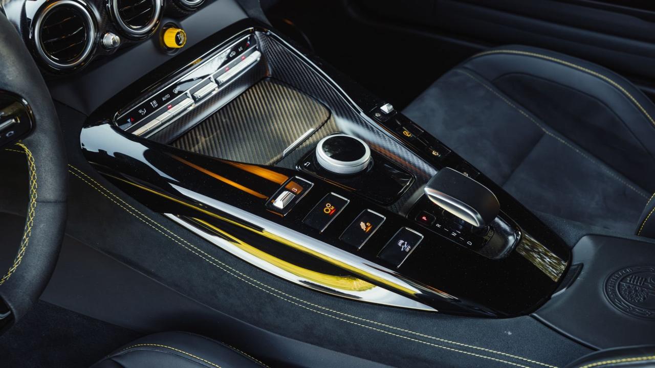 2022 Mercedes-AMG GT R